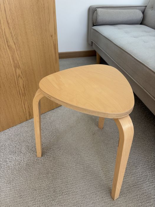 Banco ou mesa de apoio IKEA