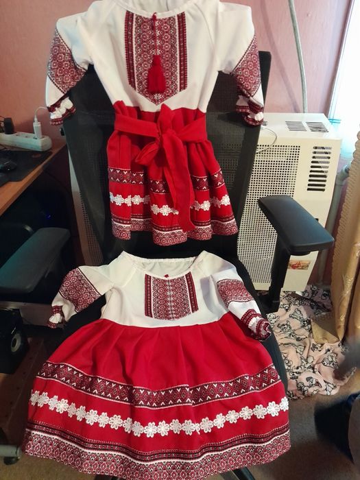 Вишите для дівчаток і хлопців