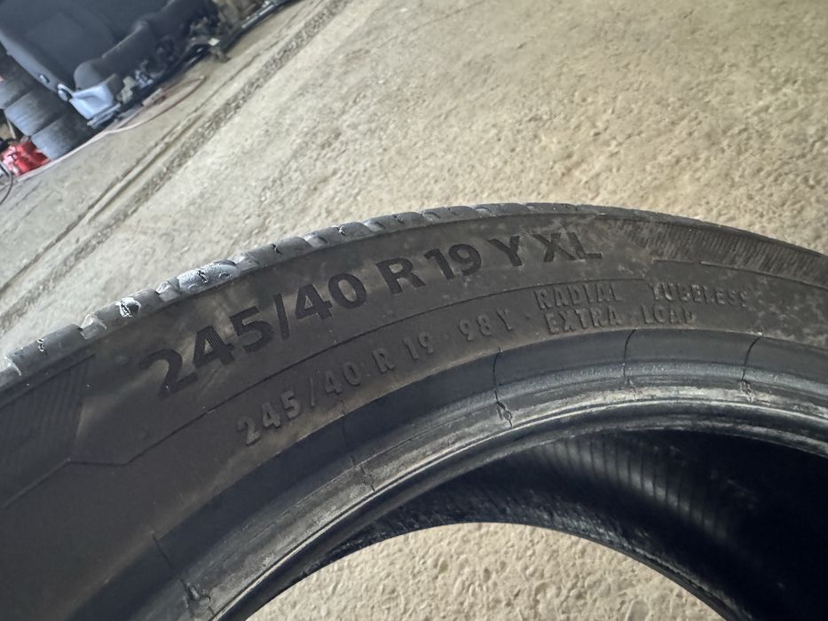 Шини PIRELLI 245/40R19 Резина колеса 6.5mm два 5.0mm 2021р а два 18р