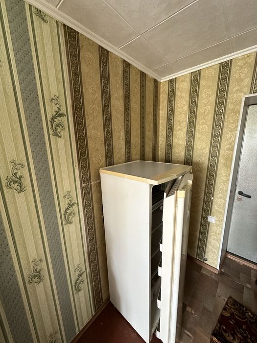 Продам коммуну 14м2 в центре