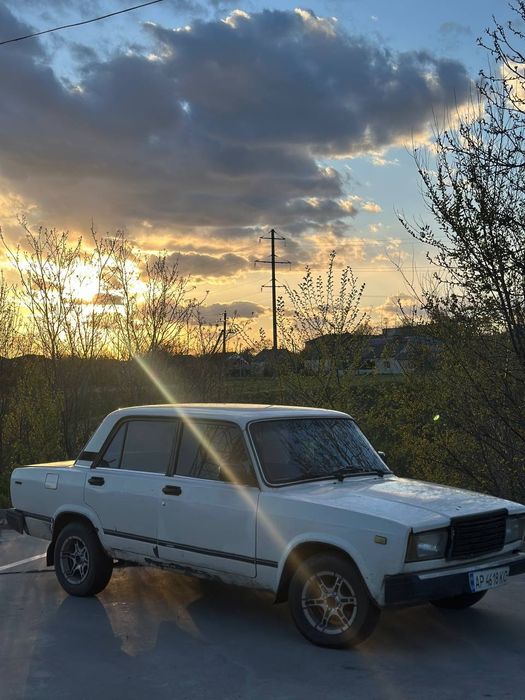 Продам ваз 2107 на ходу