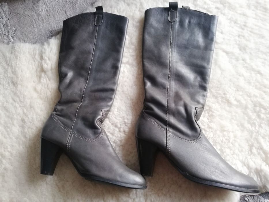 Szare kozaki ocieplone na obcasie buty Nessi r. 39