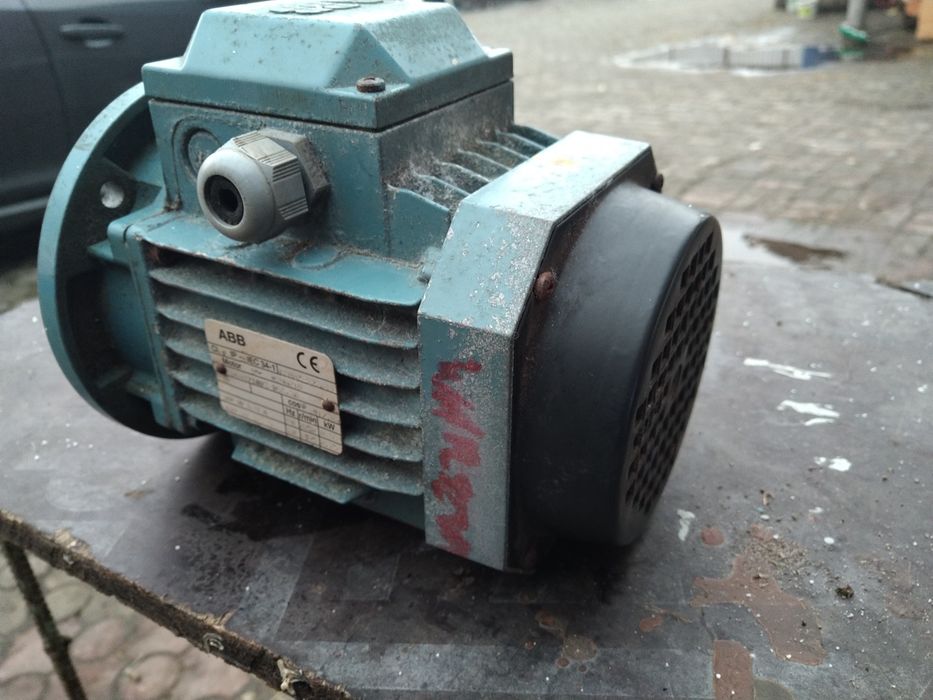 Silnik elektryczny