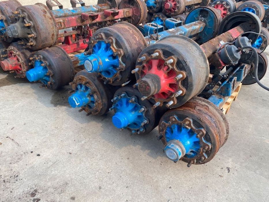 Розборка напівпричепів Ось,Вісь saf Mercedes Мерседес саф JOST