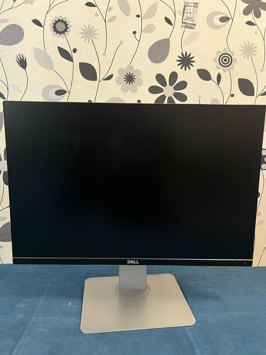 Монитор Dell  24