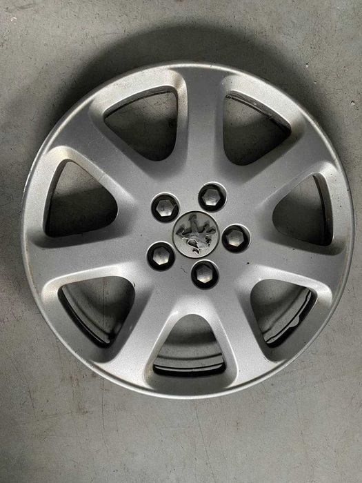 Колпаки / ковпаки Peugeot Пежо