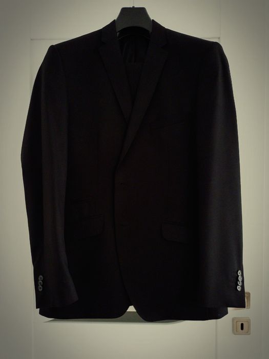 Garnitur czarny ze spodniami