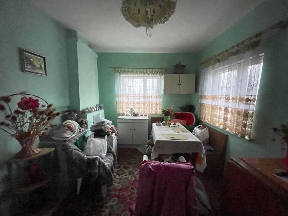 Продаж будинку східно окружна