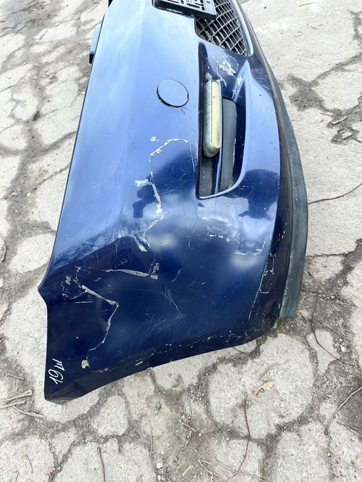 Передній бампер Mazda 2  Мазда 2 2003-2007