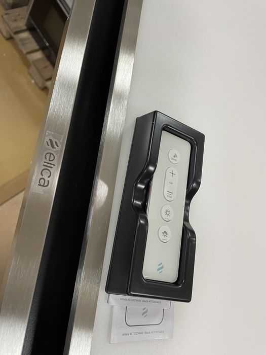 Nowy okap sufitowy Elica LULLABY, 120 cm, sklep 12 tys.