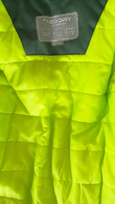 4f kurtka narciarska rozmiar 158