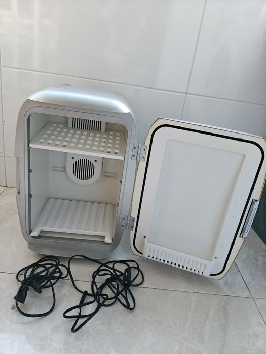 Mini Frigo XHC-16, Becken