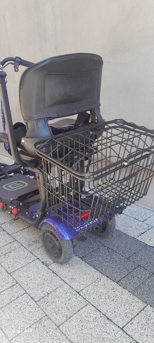 Wózek inwalidzki elektryczny