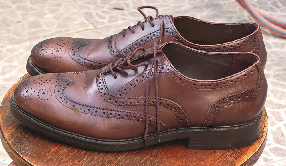 Sapatos Zara usados uma vez, praticamente novos.
Posso entregar