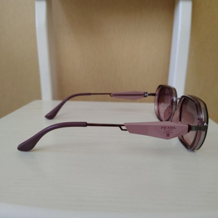 Нові окуляри prada, італія