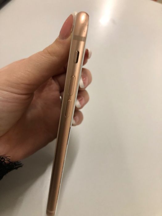 iPhone 8 64 GB in good condition64297733245057121