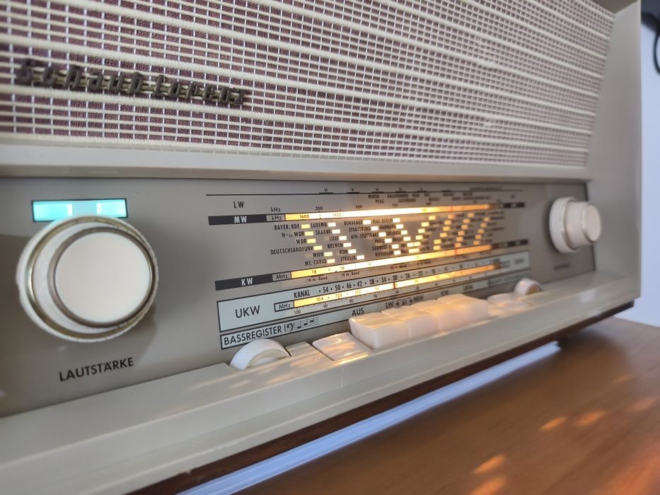 Rádio Schaub-Lorenz Gondy 40