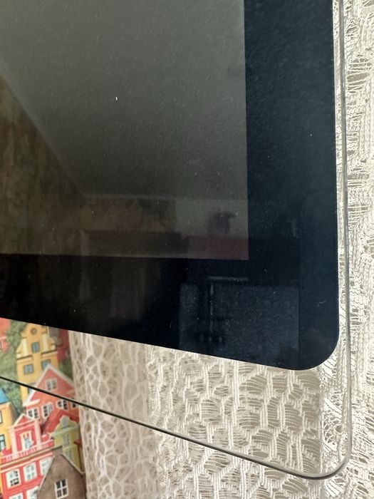 Телевизор PHILIPS 22 PDL и крепление на стену