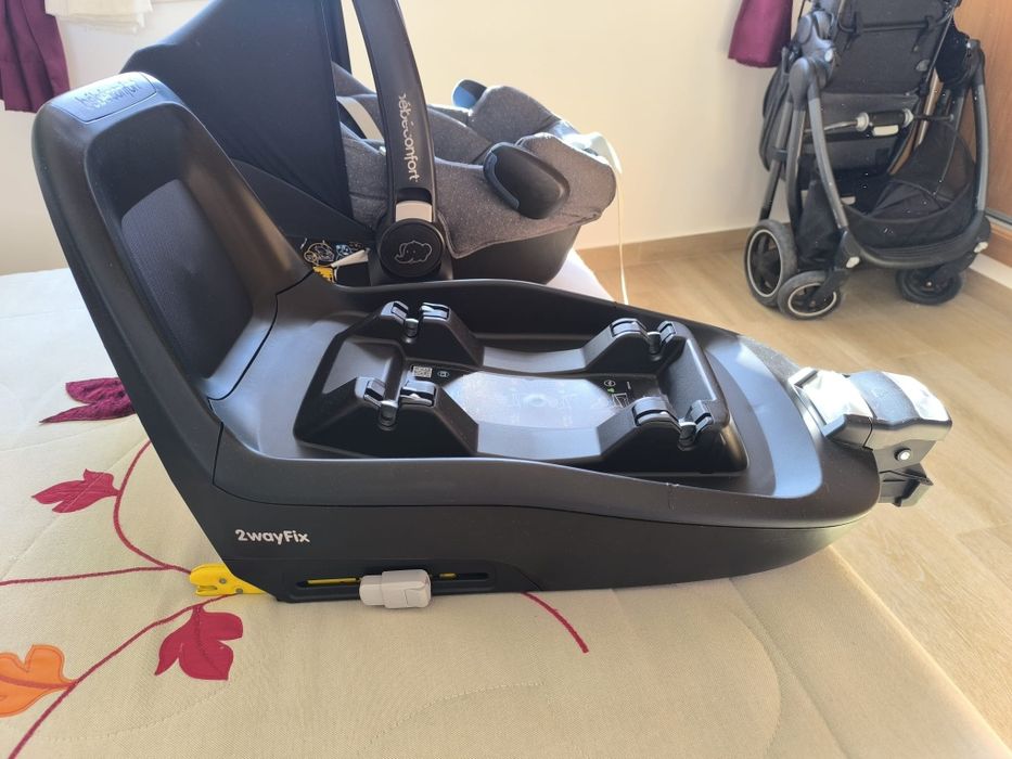 Carrinho de bebé Bébé Confort Adorra.