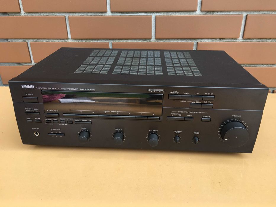 Amplituner Yamaha RX-V390RDS