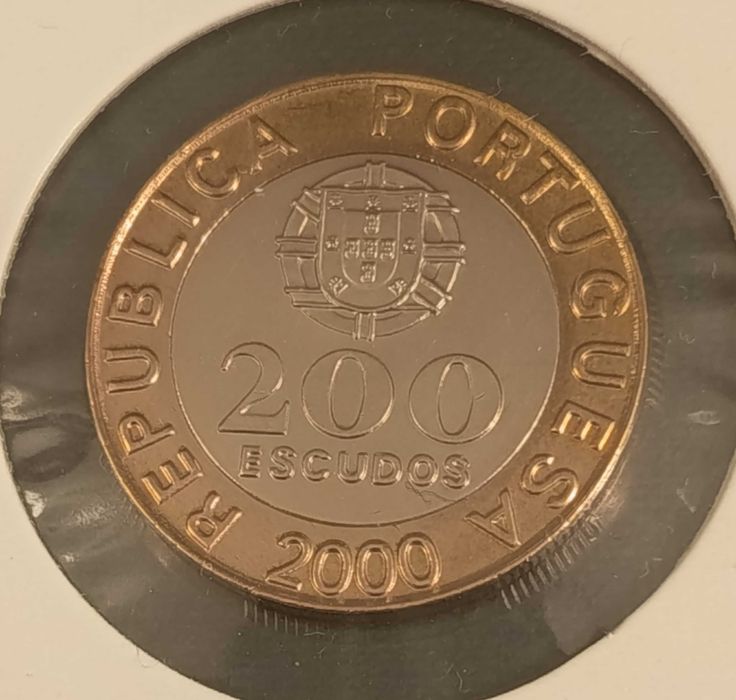 Moedas de 200 escudos Bimetálicas
