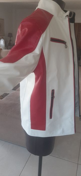 Casaco de motociclista para o verão