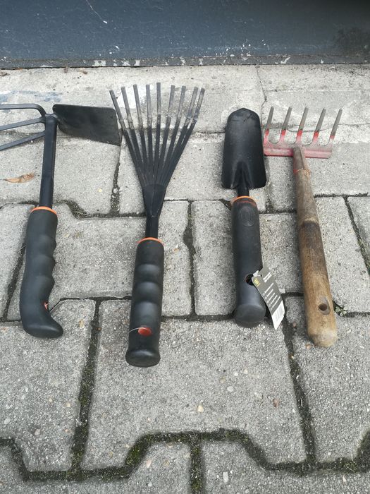 Narzędzia do ogrodu grabki zestaw ogrodniczy