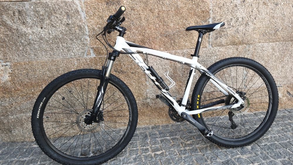 Bicicleta de Montanha SCOTT Aspect – bom Estado!