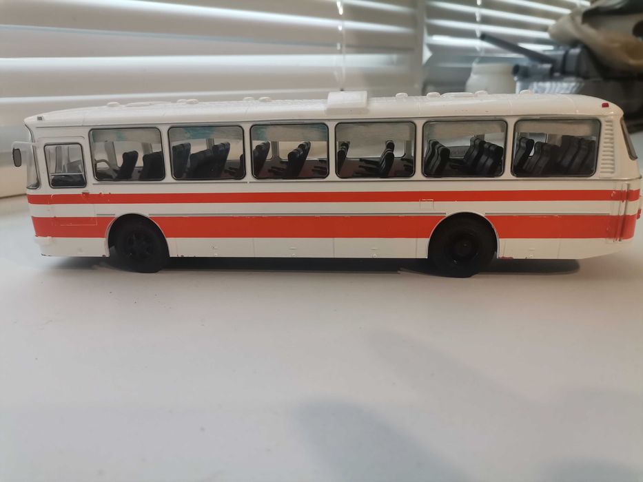 ЛАЗ-699Р, модель 1/43