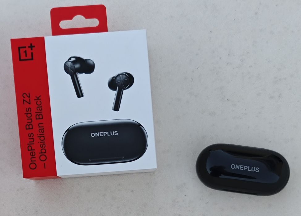 OnePlus  Buds  Z2