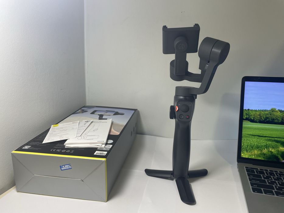 Трёхосевой стабилизатор Baseus Gimbal Stabilizer BC01