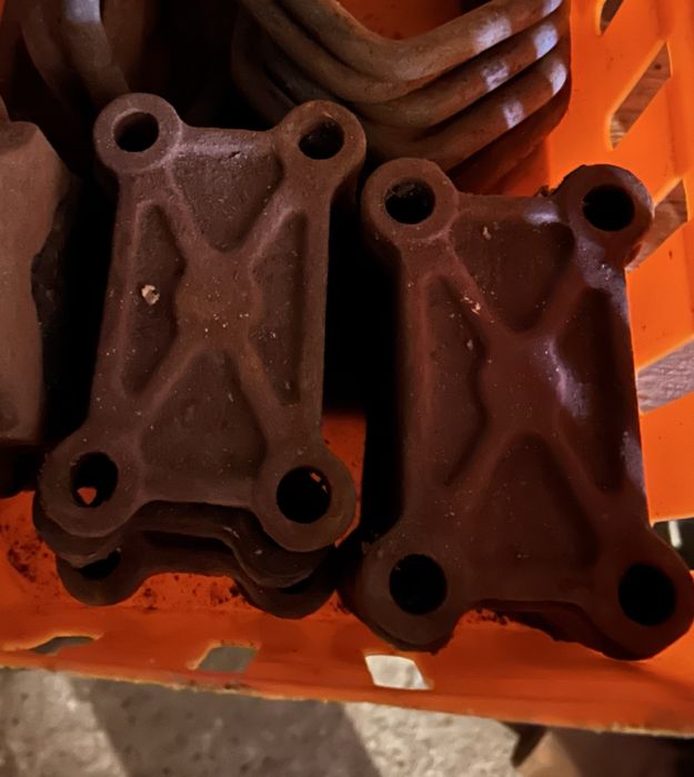 Blachy montaz zeba kultywator