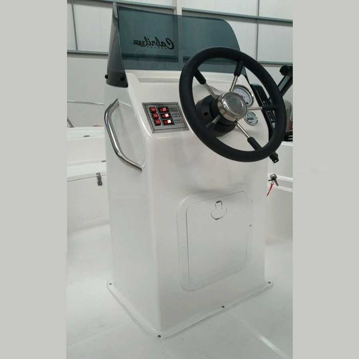 Consola Barcos pesca em Fibra de Vidro 1,10 mt (nova)