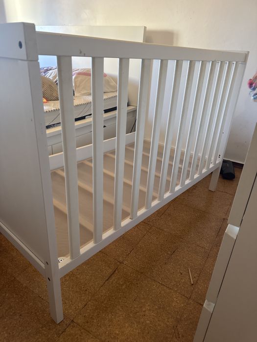 Cama sundvik ikea