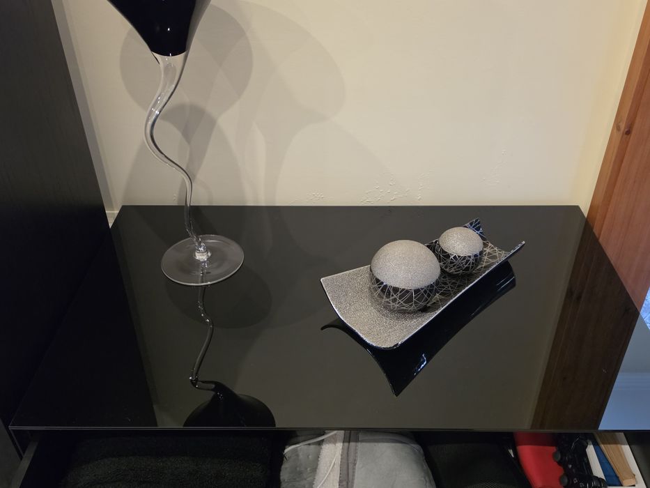 Mesa de Centro Moderna - Preto Brilho c/ Gaveta Forrada