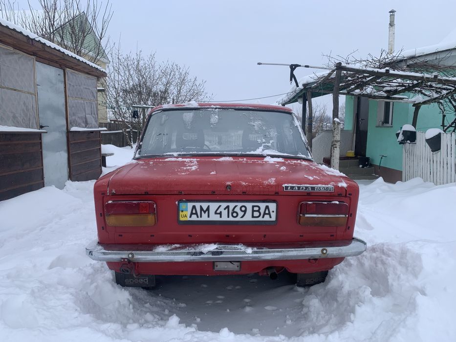 Продам ваз 2103!