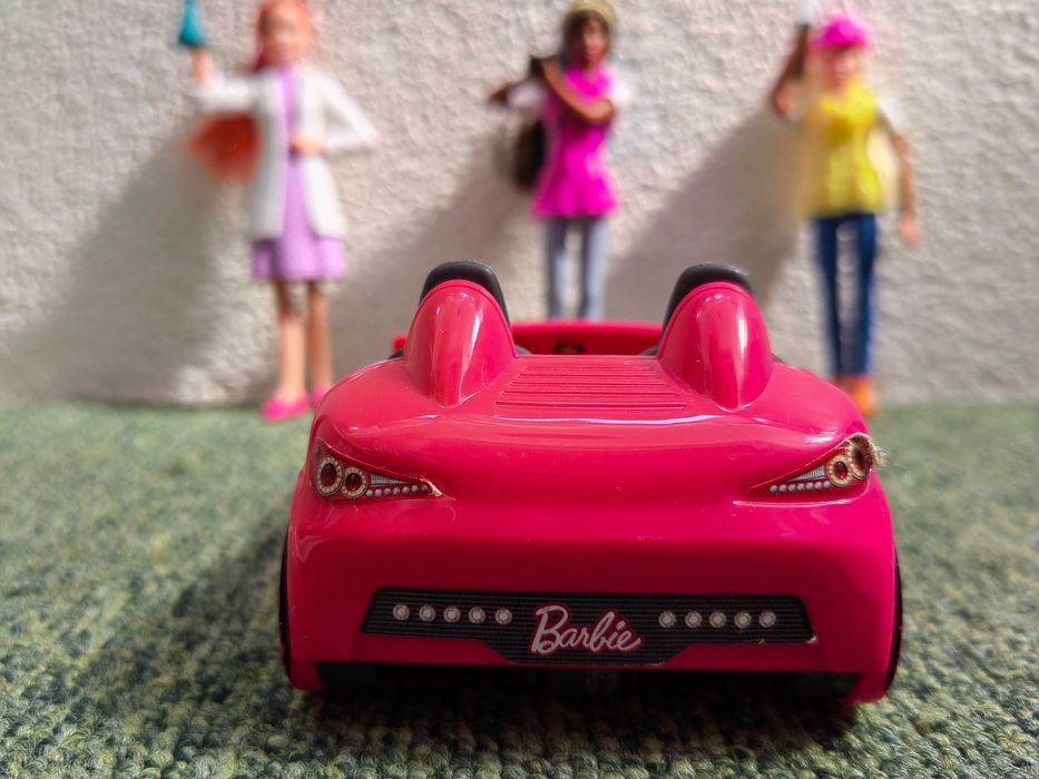 3 Barbies Profissões e carro da Barbie, Burger King