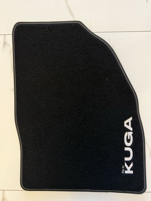 Dywaniki welurowe FORD Kuga 1