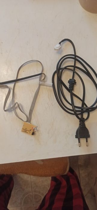 Динаміки телевізора DEX LE2255TS2