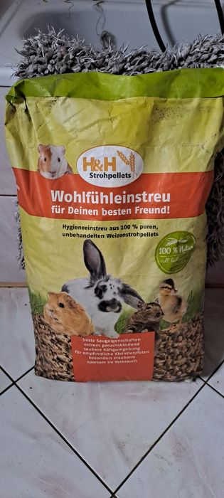 Sprzedam pellet żwirek ze słomy