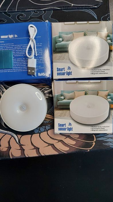 Світильник з датчиком руху. LED нічник