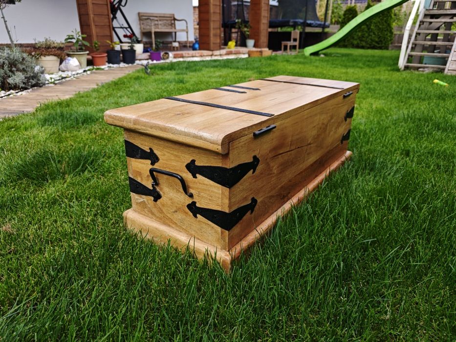 Skrzynia drewniana z litego drewna Mango okucia metal loft 80 x 30 cm