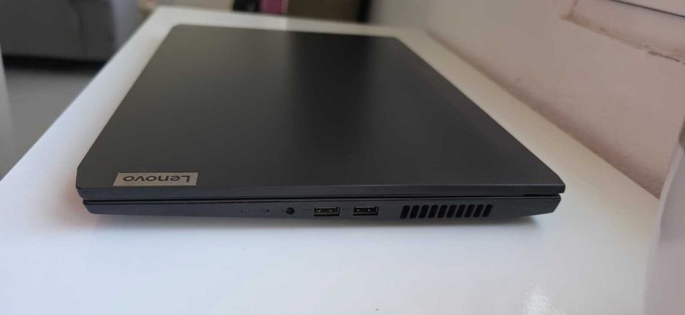 Lenovo IdeaPad Gaming 3 – Ryzen 5 / RTX 3050 / 16 GB RAM