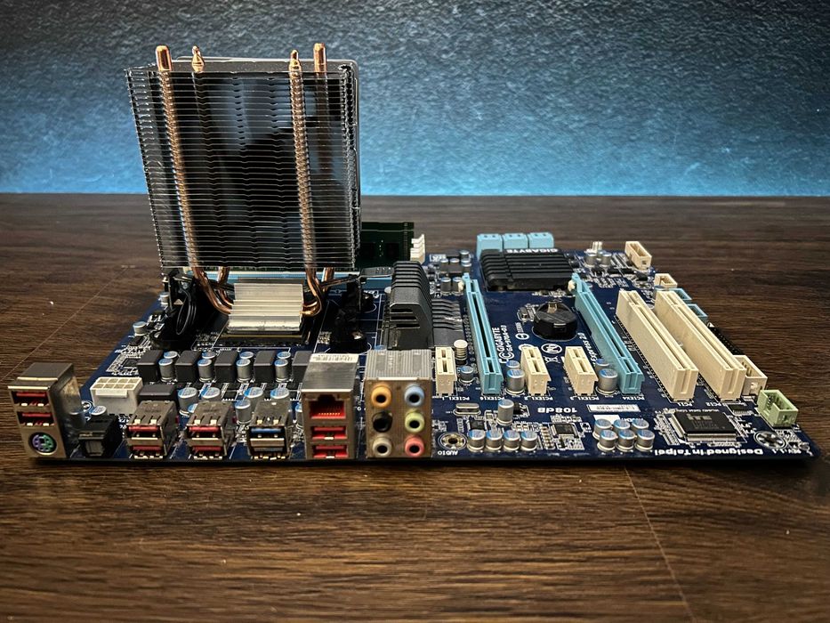 Эксклюзив! Игровой комплект 8 ядер FX 8320/16GB 1600 DDR3 Гарантия!