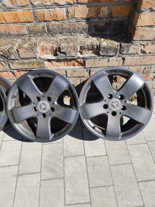 Диски, титани R16, 7,5j ET 42 Mercedes А2114011502