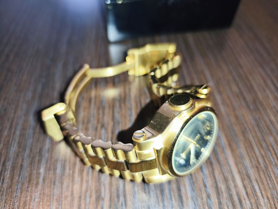 Zegarek  Estana Thor