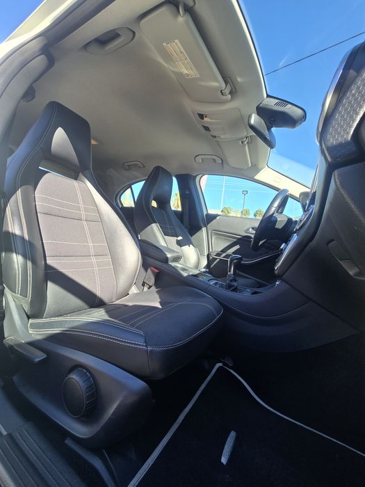 Mercedes A180 cdi Urban , ano 2013 , EXCELENTE ESTADO!