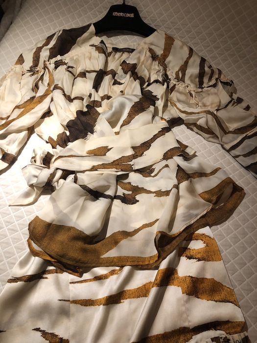 Conjunto blusa & saia & cinto ROBERTO CAVALLI seda chiffon tmn 38 novo