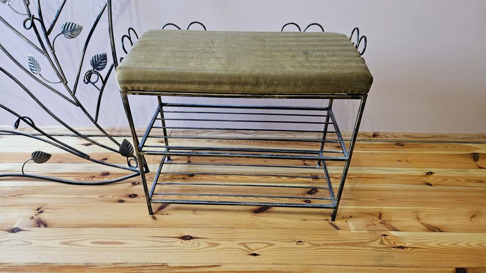 Sprzedam  garderobę