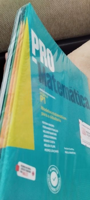 Vende se livros 1.2 do ensino profissional